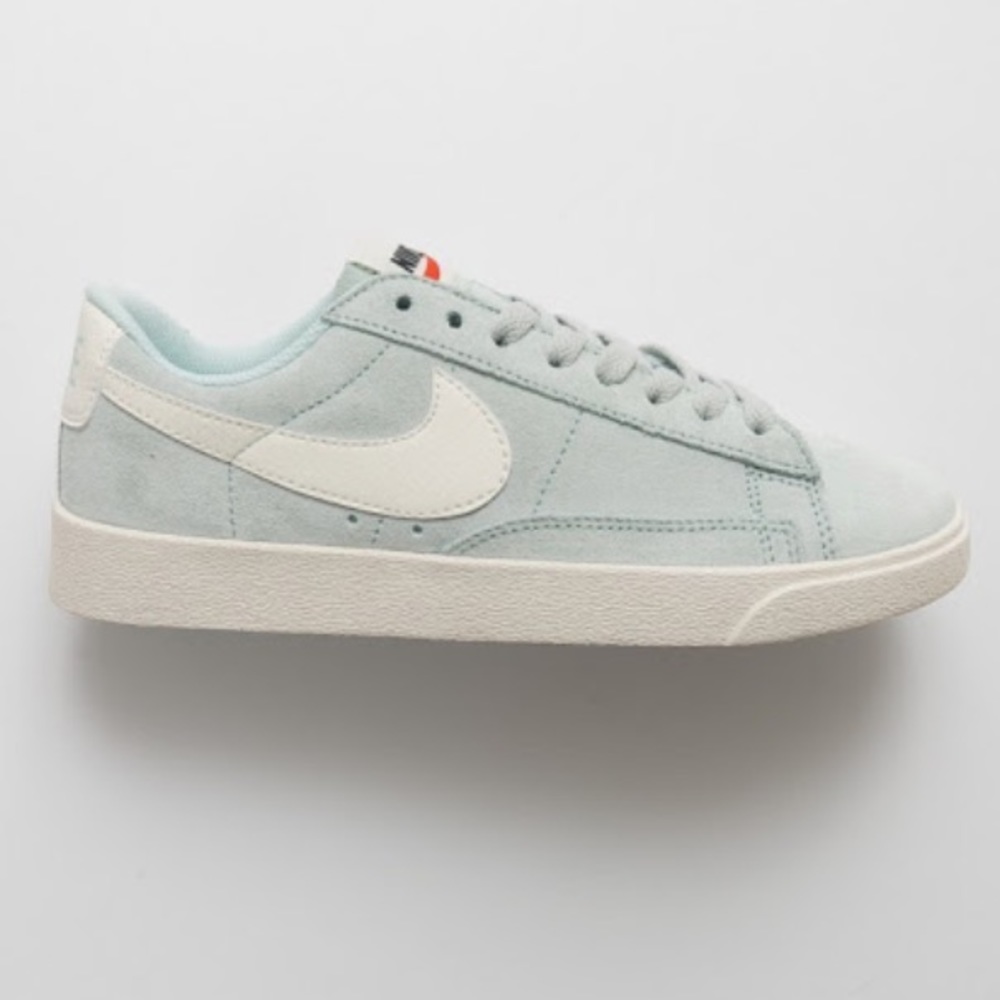 Nike Low Blazer Sneakers